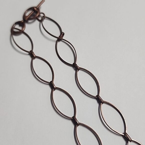 Elegant Pink and Copper Colored Pendant Necklace - Picture 4 of 5